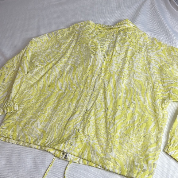 Chico’s sheer animal print jacket - Picture 7 of 8